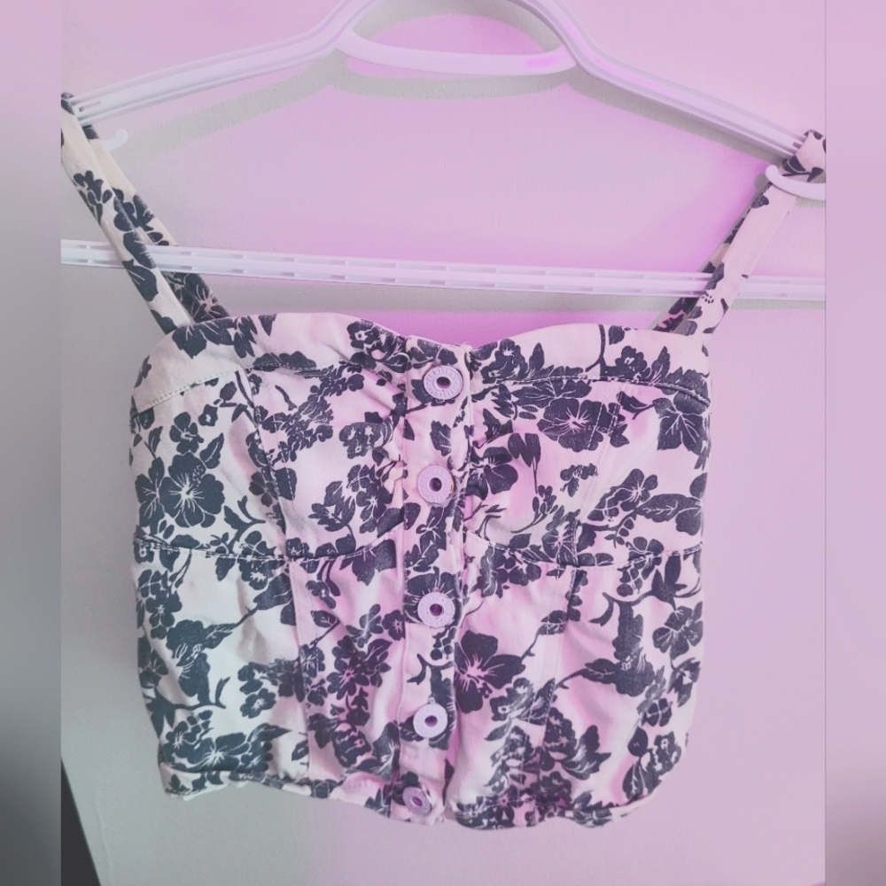 Floral Parisian works crop top